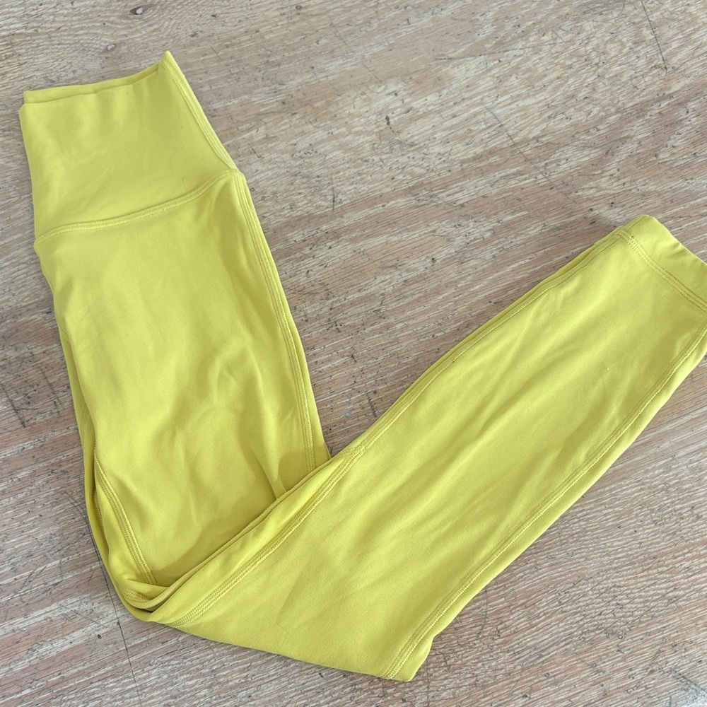 BNWOT yellow lululemon leggings